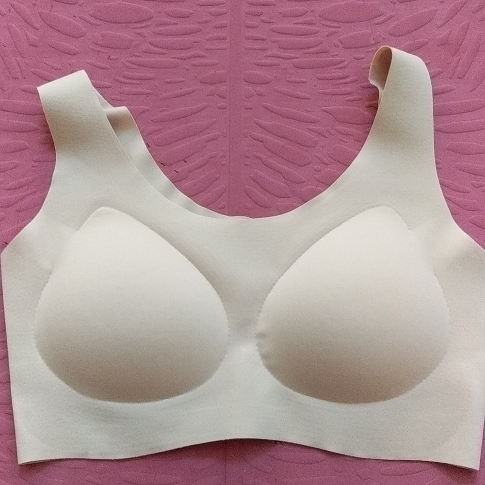 Bras new size m like xs